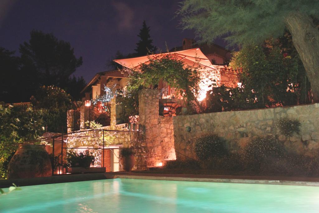 Les Rosees Mougins Exterior photo