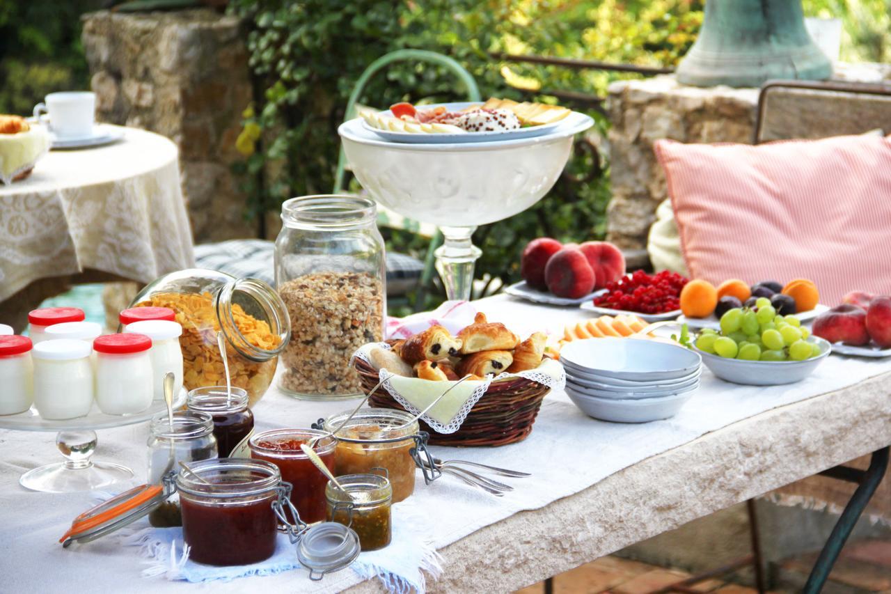 Les Rosees Mougins Exterior photo