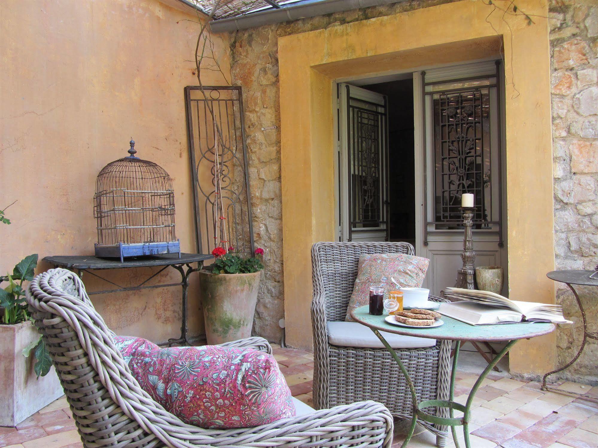 Les Rosees Mougins Exterior photo
